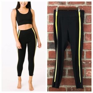 Zyia Black Neon Tape Split Hem Luxe High Rise Leggings Size 8-10